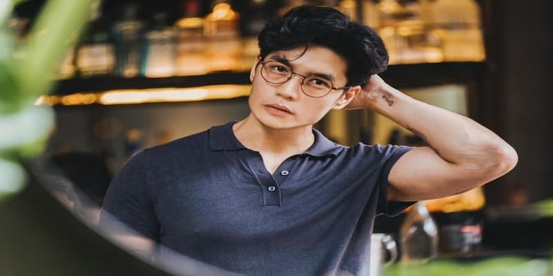 Hành trình phát triển của tác giả Huy Trần